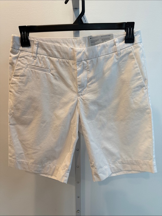 Patagonia Pants - Patagonia Women's White Bermuda Shorts All Wear Shorts Chino Women Size 8 New